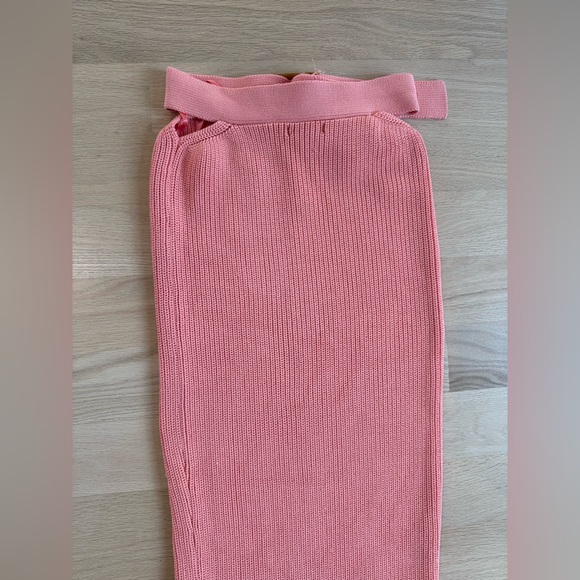 JLUXLABEL Peach Bodycon Knit Maxi Skirt with Cutouts and Belt Women’s size M - Picture 7 of 12